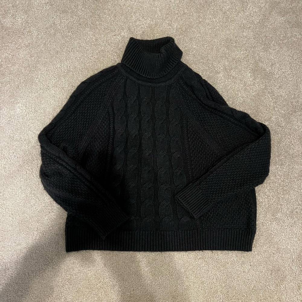 GAP Black Turtleneck Sweater